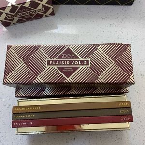 Zoeva Plaisir Vol 2 Eye Shadow Palette Vault